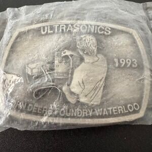 John Deere Foundry Waterloo Ultrasonics 1993 Limited Edition Belt Buckle # 208‎